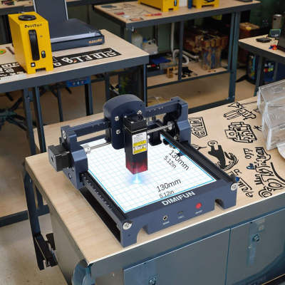 NEJE Laser Engraving Machine High-Accuracy Air-Cooled Easy-to-Operate