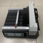 Light Weight A3 A4 Desktop Electric Guillotine Paper Trimmer Machine for Cutting Light Weight A3 A4 Desktop Electric Guillotine Paper Trimmer Machine for Cutting